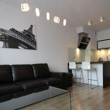 Apartament "Cleopatra 2" Z Garazem, Faktury Vat Apartment Келце Екстериор снимка